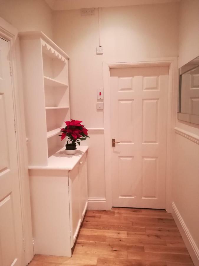 Bright And Airy, 1 Bedroom, Ground Floor Apartment, Uplands, Swansea Exterior foto
